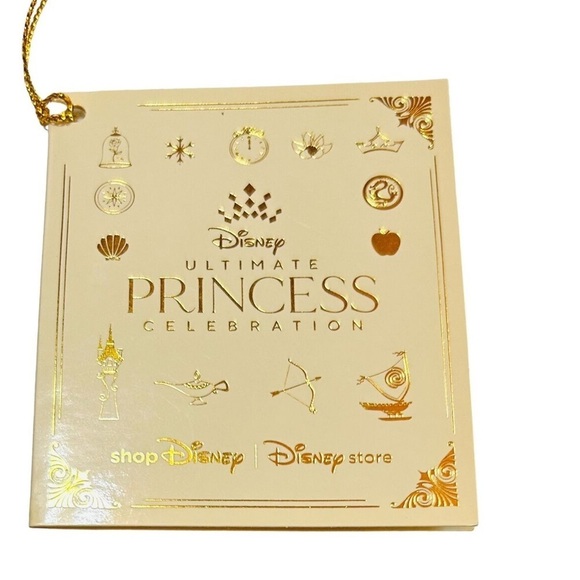 Disney Store Ultimate Princess Celebration 2021 Collectible Key Limited Edition - Picture 2 of 6